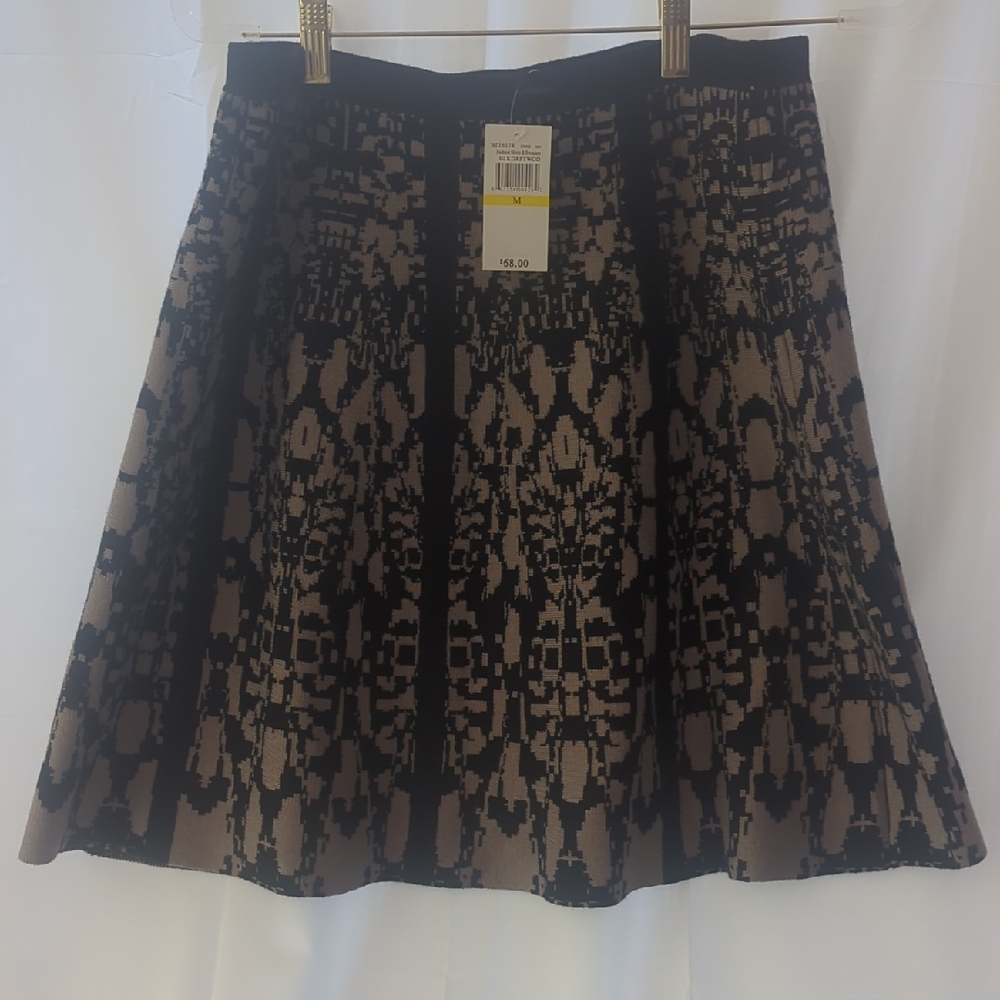 Cupio Black Knee-Length A-Line Skirt for Cocktail